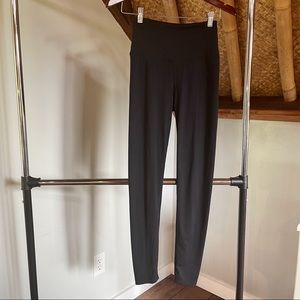 Year of Ours Black Leggings Size Small